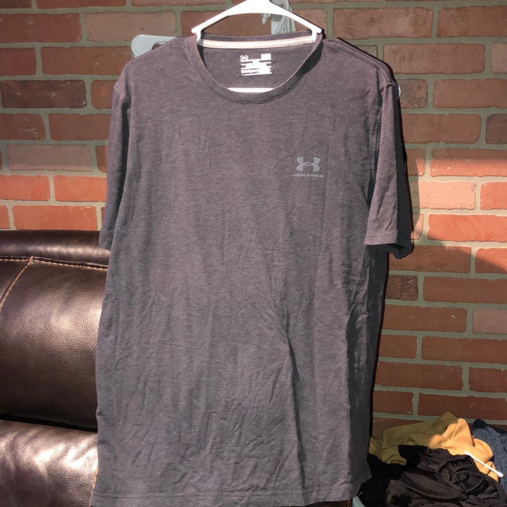 NWOT Under Armour Heat Gear T-shirt